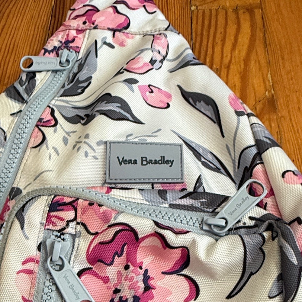 Vera Bradley floral sling bag - Picture 2 of 10